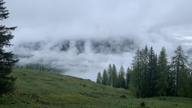 Ostpreussenhütte im Frühjahr