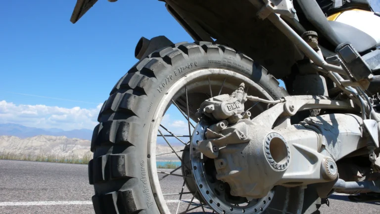 Hinterreifen der BMW R 1200 GS – Thema Reifen Hinterreifen der BMW R 1200 GS – Thema Reifen