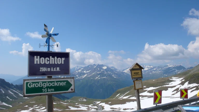 Hochtor an der Großglockner-Hochalpenstraße, 2504 m Hochtor an der Großglockner-Hochalpenstraße, 2504 m