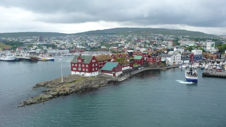 Ankunft in Tórshavn, Färöer Ankunft in Tórshavn, Färöer