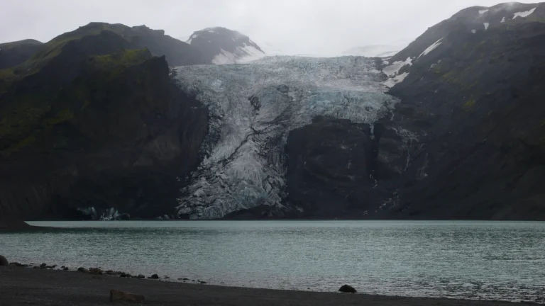 Vik – Gigjoekull – Porsmörk – Seljalandsfoss – Vik
